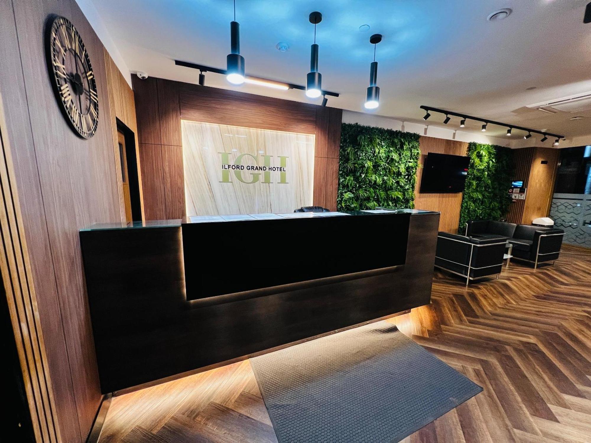 Ilford Grand Hotel Εξωτερικό φωτογραφία